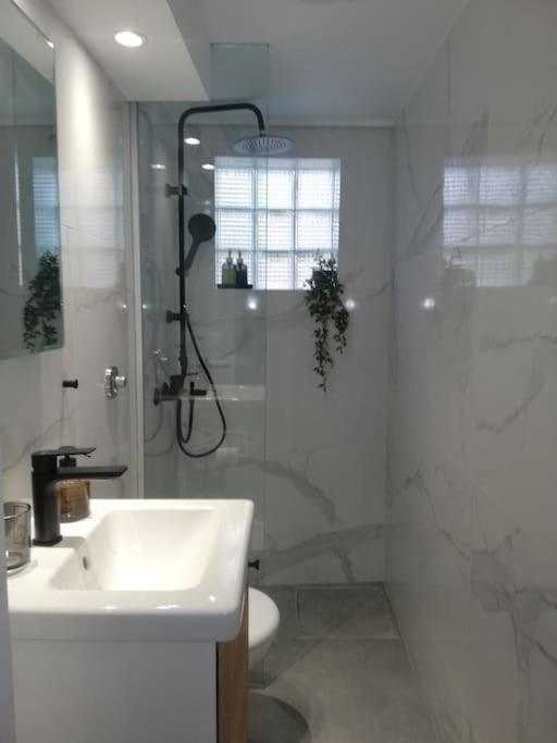 Brio Luxurious Urban Stay In Heraklio,Wifi,Αc Iraklio Eksteriør billede